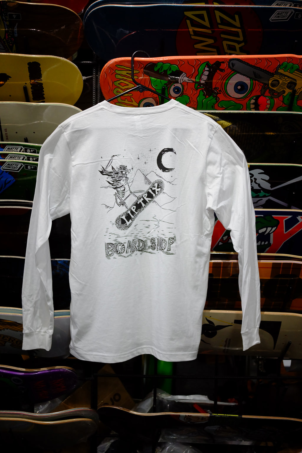 Lip Trix Shop Long sleeve - Woodcut Logo